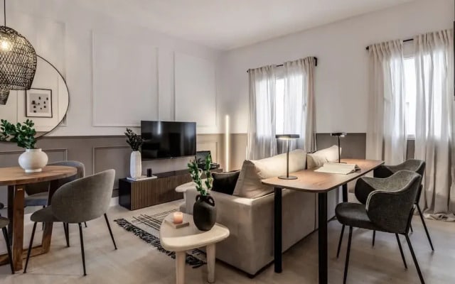 Adelfas - 2 Bedroom in Rios Rosas
