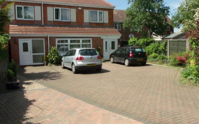 Acers Serviced Accommodation