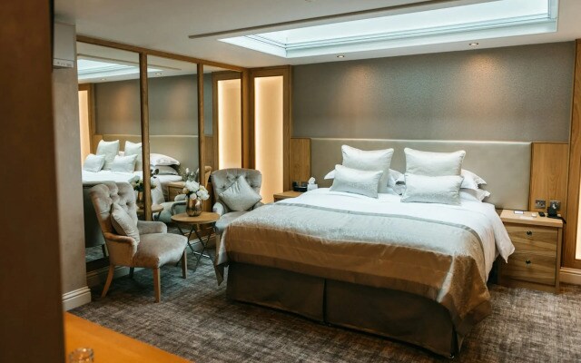 Dean Court Hotel