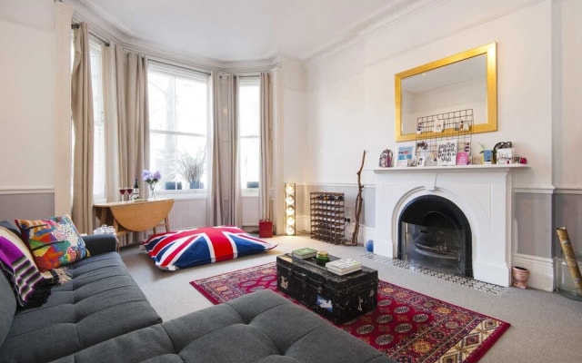 Bright Marloes Road Abode - CNRO