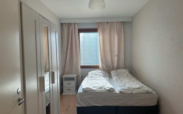 Spacious 2 Bedroom 75 sqm Kannelmäki