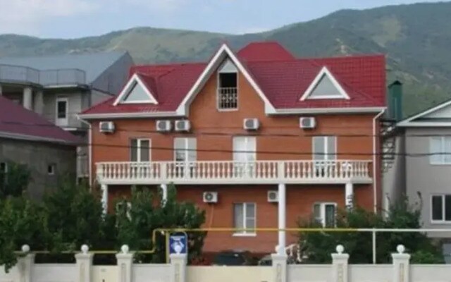 Na Izumrudnoy