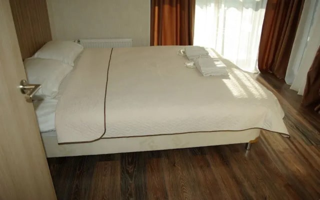 Kosmos Hotel