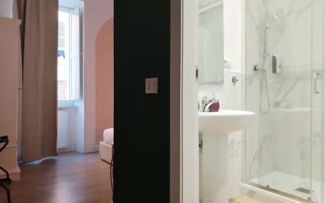 Enotri Guest House