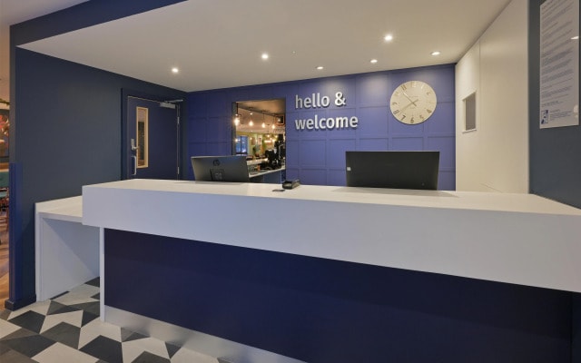 Travelodge Manchester Central Riverside