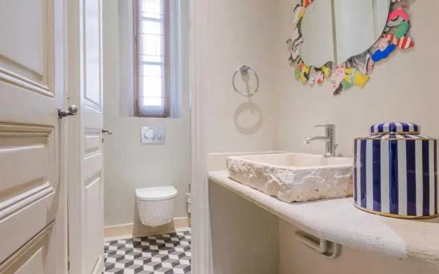 Luxury Mansion With Garden in Heart of Neuilly
