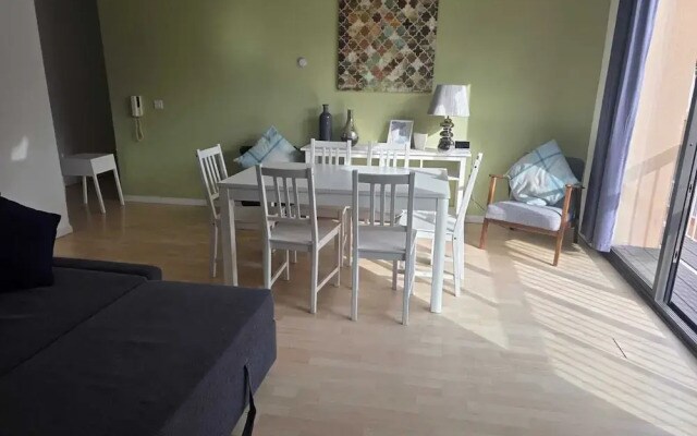 Two Bedroom Balcony Apartment Liverpool