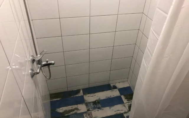 Cash Back Hostel