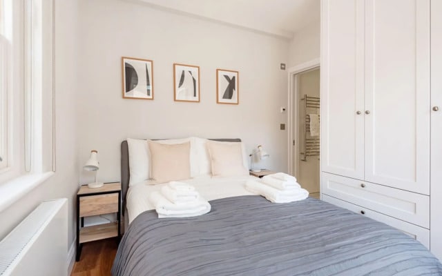 Lillie Road Residence B