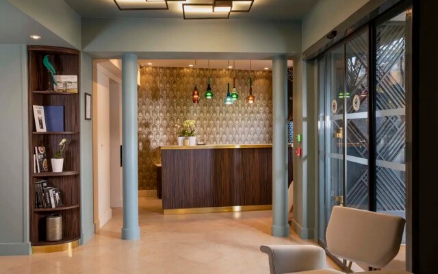 Hotel Aiglon