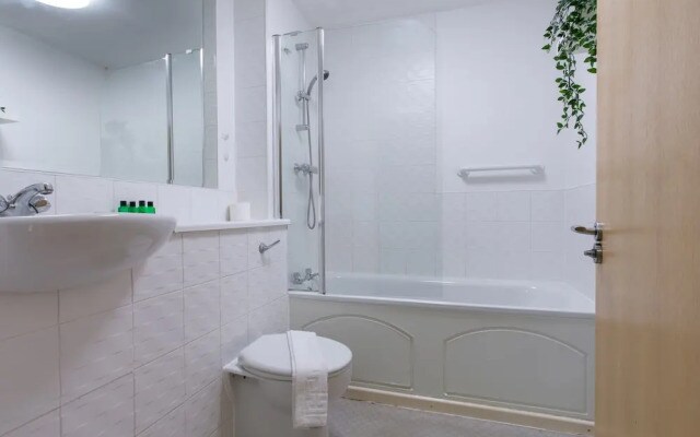 NEW 2BD Sleeps 4 Close to City Liverpool Centre