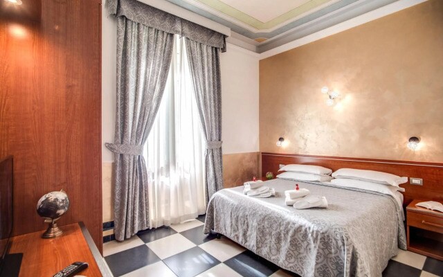 Adas Hotel