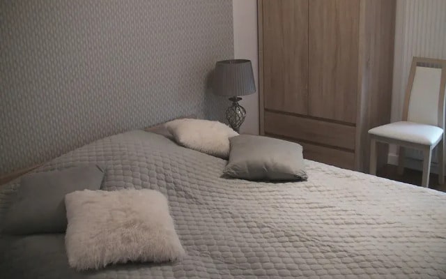 Apartament Lirowa