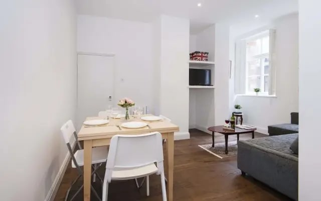 Lovely Collingham Gardens Apartment - DA01
