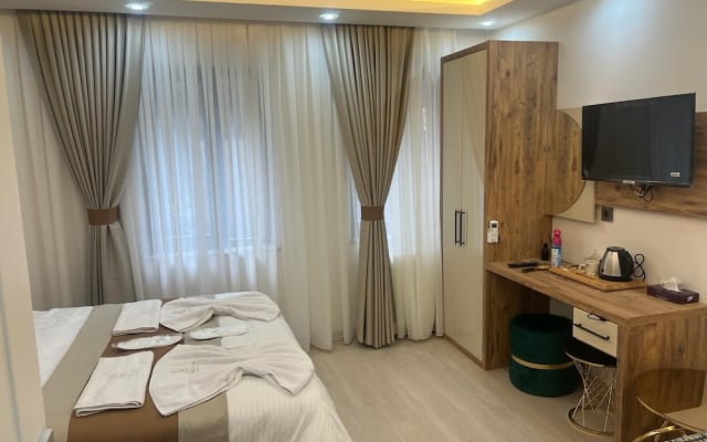 Ninova Boutique Hotel