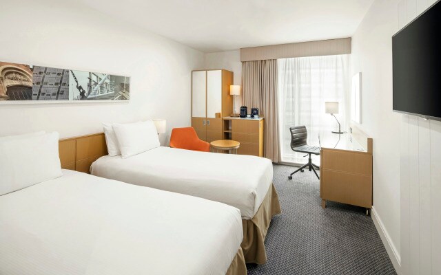DoubleTree by Hilton Manchester - Piccadilly