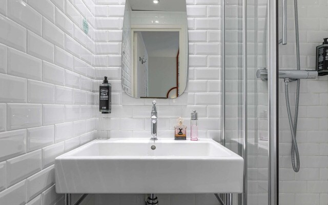ibis Styles Paris Eiffel Cambronne