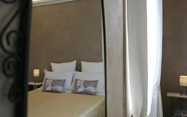 Ela Guest House