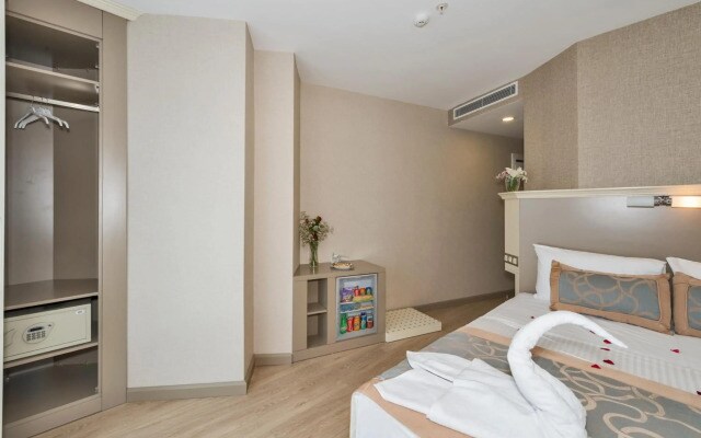 Marcello Hotel