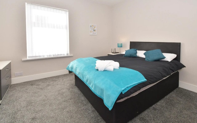 Townhouse @ Warrington Road Stoke