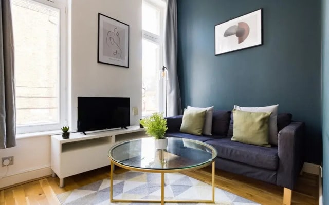 The Aldgate Flats