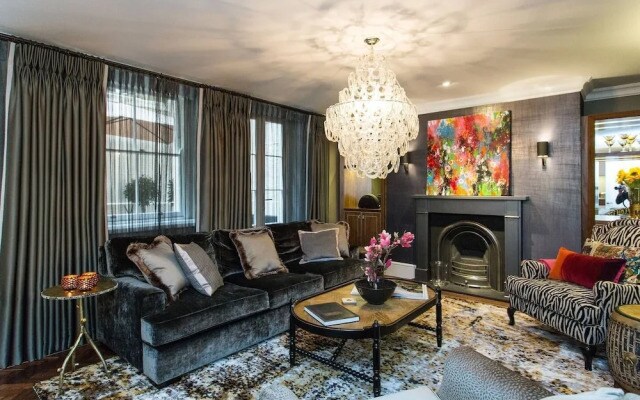 Exclusive 2BR Apartment In Covent Garden With Patio