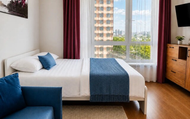 Квартира-студия ,Каштановая 7