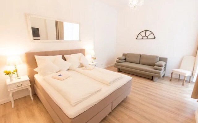 Lovely-Flats Fritz-Reuter