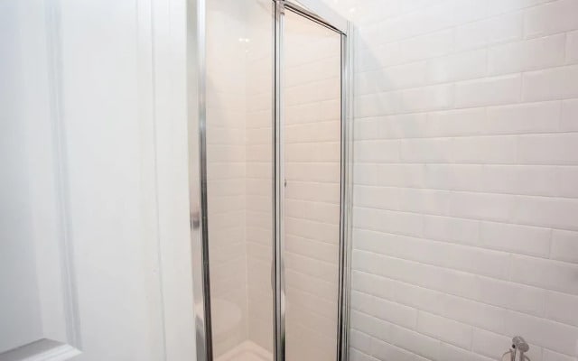 4 Bedroom Victorian House in East Dulwich