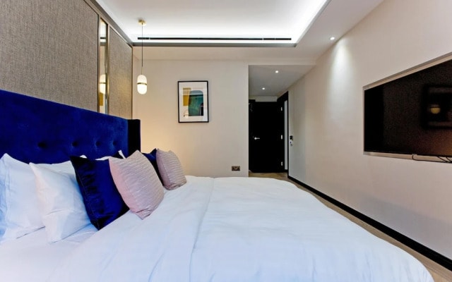 2-bed Superior Apt 415