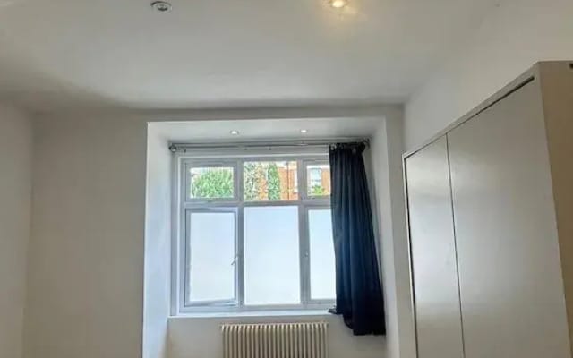 Charming 3 Bedroom House in West London