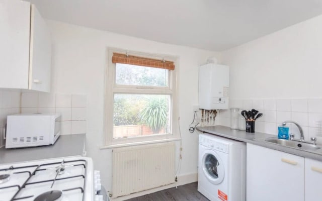 Quiet 2 Bedroom Flat in Peckham Rye