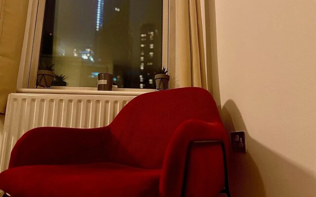 Captivating 2-bed Apartment in Canary Wharf