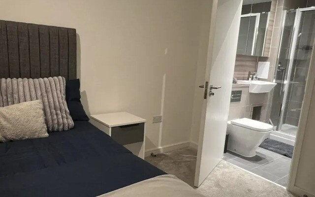 Riverside Retreat in Barking