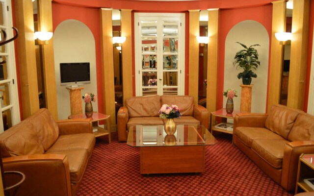 6VH Hotel