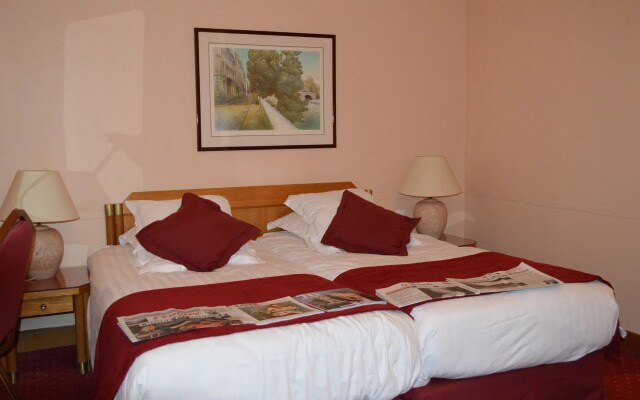 6VH Hotel