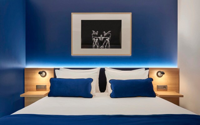 B&B HOTEL Paris 17 Batignolles