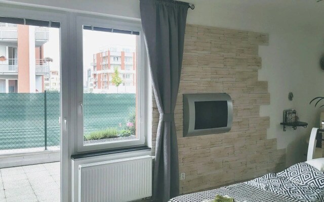 Bastien Studio near Airport