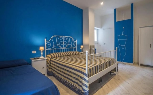 Lanzies Guesthouse