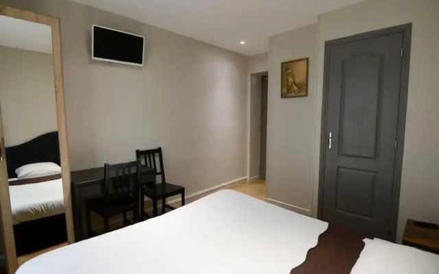 Lafayette Hotel