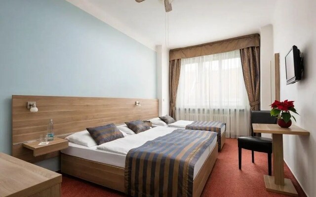 Hotel Meda - Art of Museum Kampa