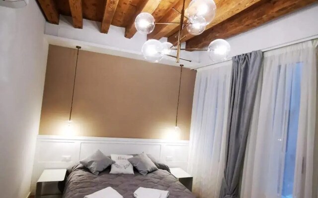Deluxe 3 Bedrooom Flat in Rialto