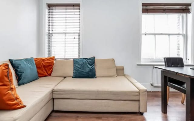 Shorton St Apartments by Chi Chi