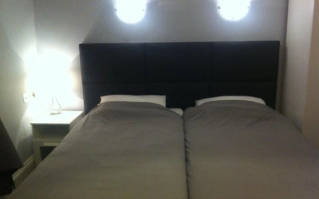 Maranton House Hotel Kensington