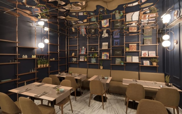 Endless Art Hotel