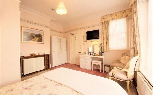 Braemar Guest House
