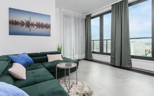 Lumina 15th Floor Apartment in Warsaw