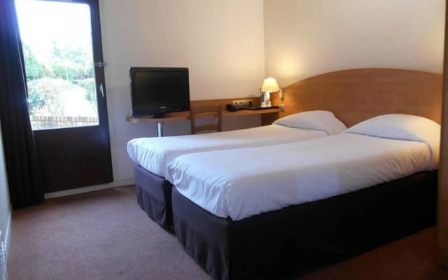 Mondhotel Chelles