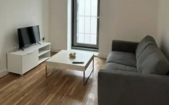 1 Bed Apartment Sleeps 2 With Wi-fi