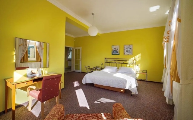 FESTIVAL Hotel Apartments
